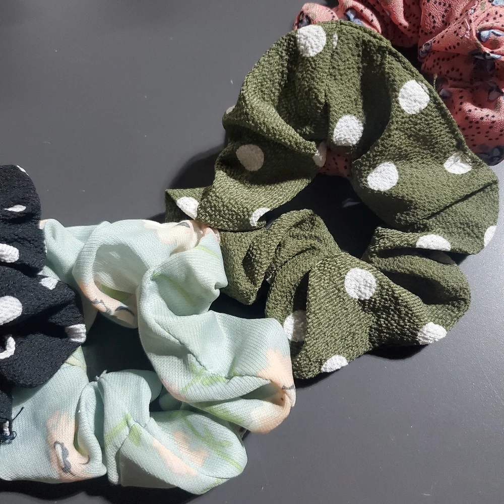 Textured Chiffon Scrunchies Multicolored‎ Print Lot Of 13